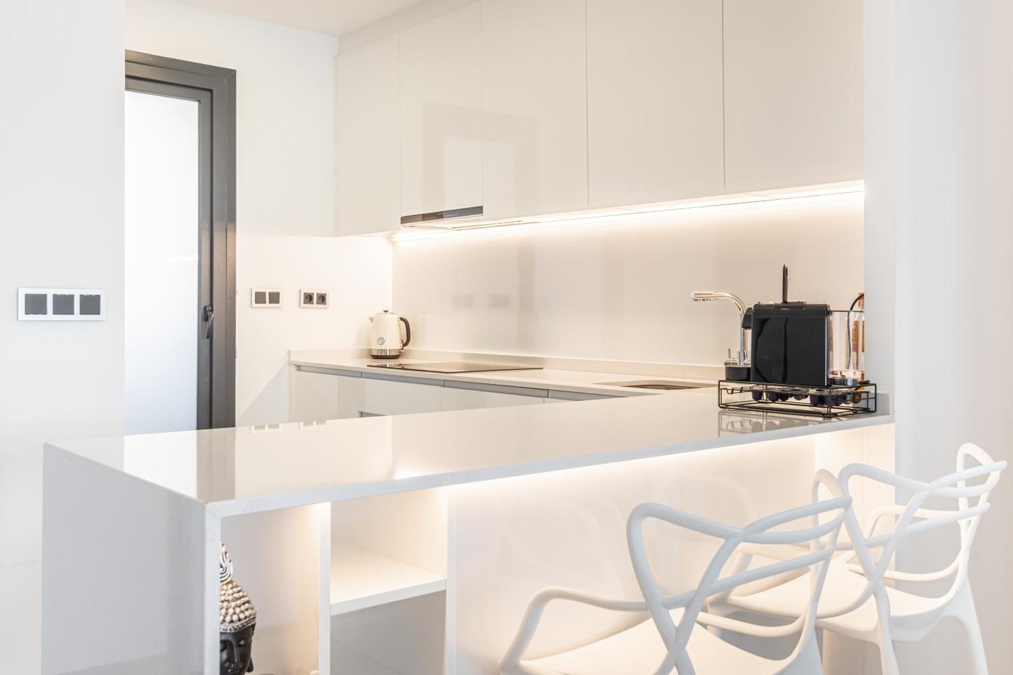 Sunset Waves Siesta Apartment Benidorm